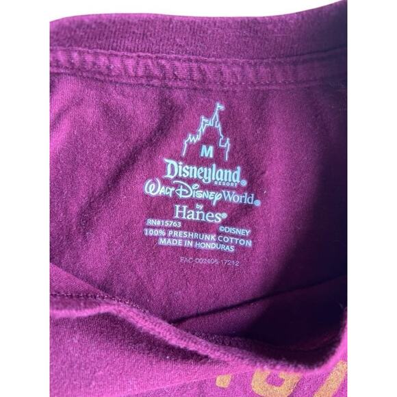 Rare Disneyland Resort Walt Disney World Maroon Commemorative Shirt Size Medium - Picture 3 of 4